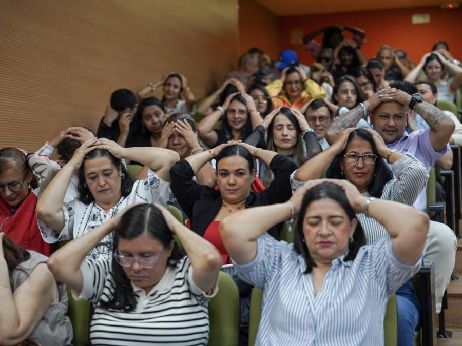 Sabaneta pone la salud mental de sus docentes en el centro